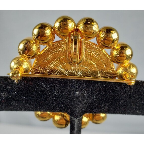 Vintage 1960's Kenneth Jay Lane Faux Pearl Gold Tone Circular Pendant Brooch Pin - Picture 10 of 16